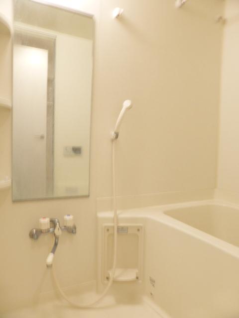 バス・シャワールーム　バス※別部屋参考写真