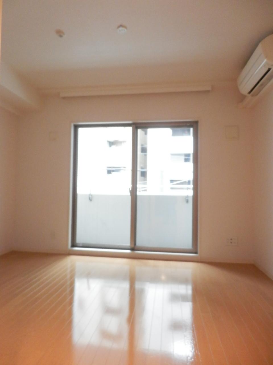 居室・リビング　居室※別部屋参考写真