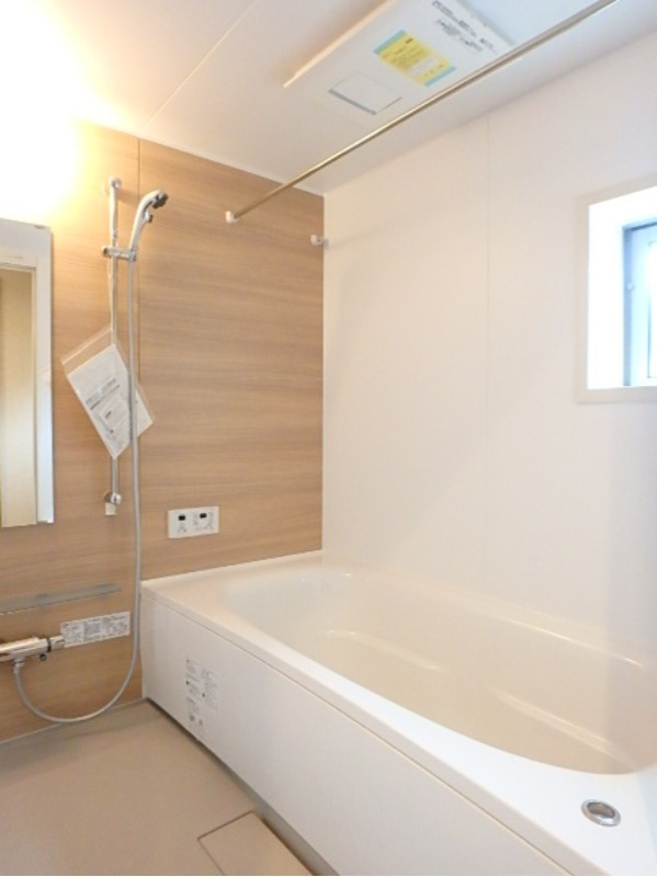 バス・シャワールーム　図面と現状に相違がある場合には現状を優先