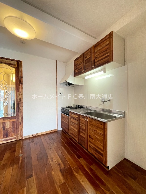 キッチン　同型別部屋写真