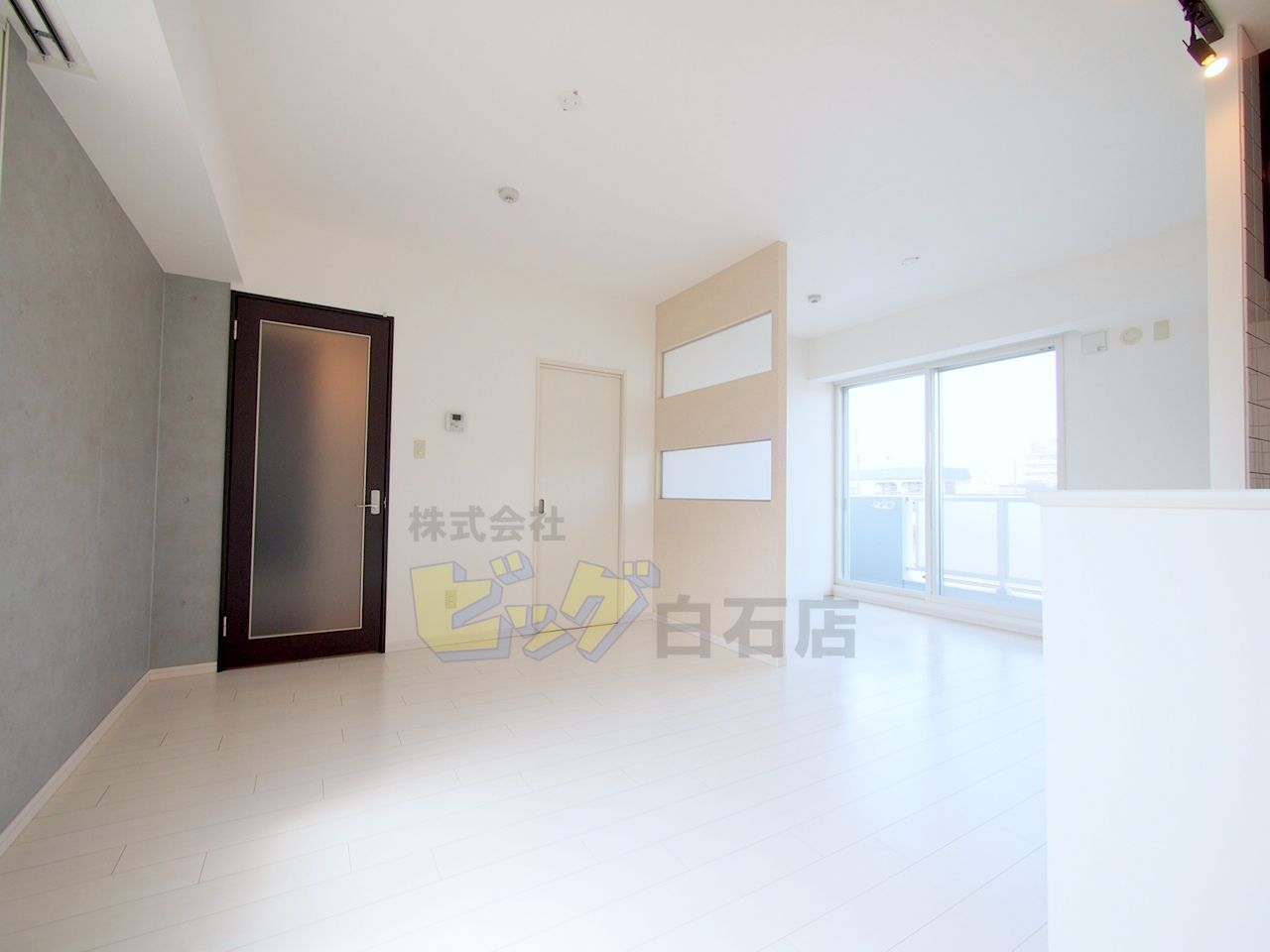 居室・リビング　お洒落なデザイナーズマンションです♪