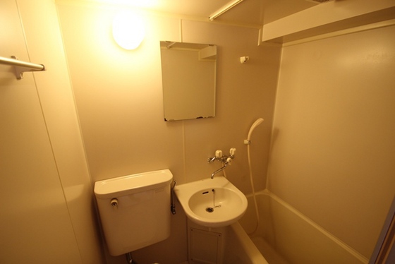 洗面設備　※別部屋の写真です