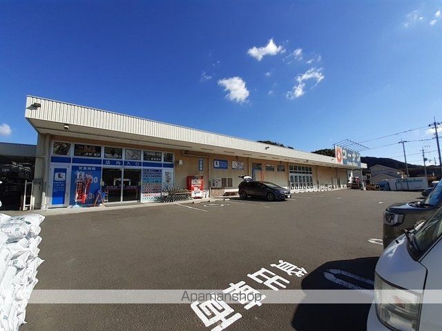 ホームセンター　コーナンホームストック瀬戸南店（ホームセンター）まで1000m