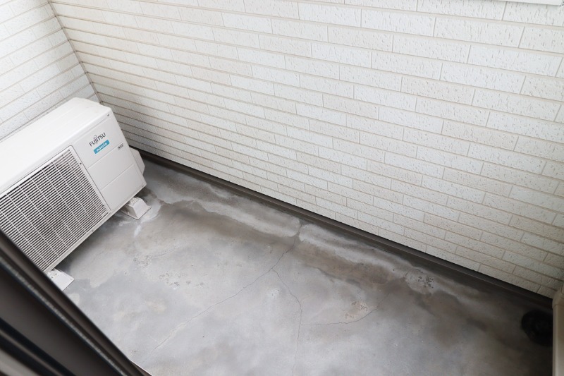 バルコニー　図面と現状に相違がある場合には現状を優先