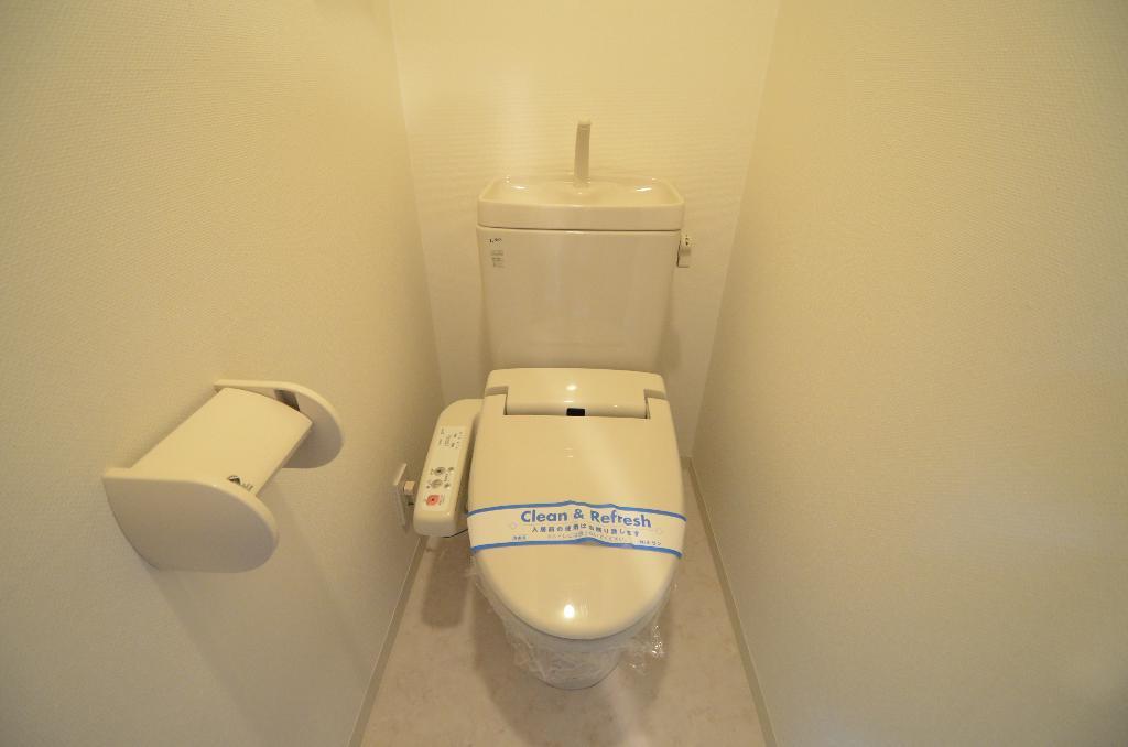 トイレ　シャワー付トイレ