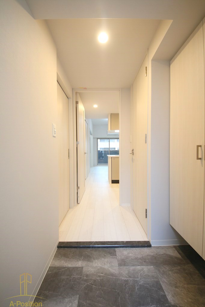 玄関　リヴェント福島