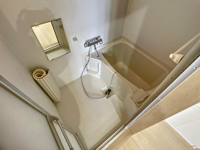 バス・シャワールーム　浴室