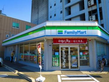 コンビニ　ファミリーマート 長田東二丁目店（コンビニ）まで567m