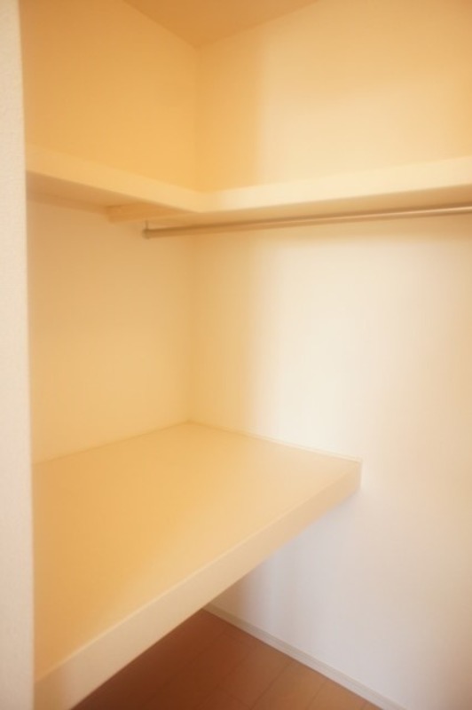 収納　図面と現状に相違がある場合には現状を優先