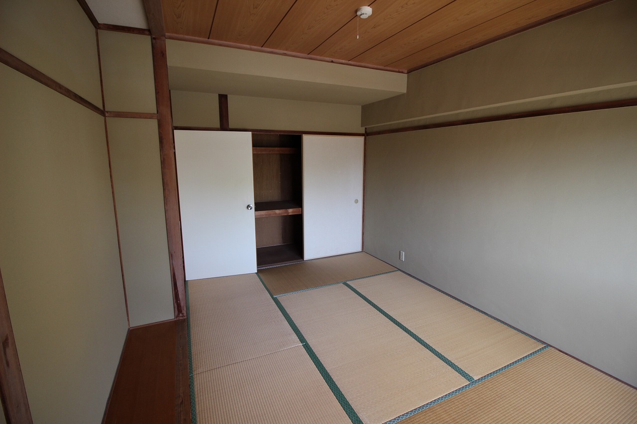城南ロイヤルマンションの内装写真