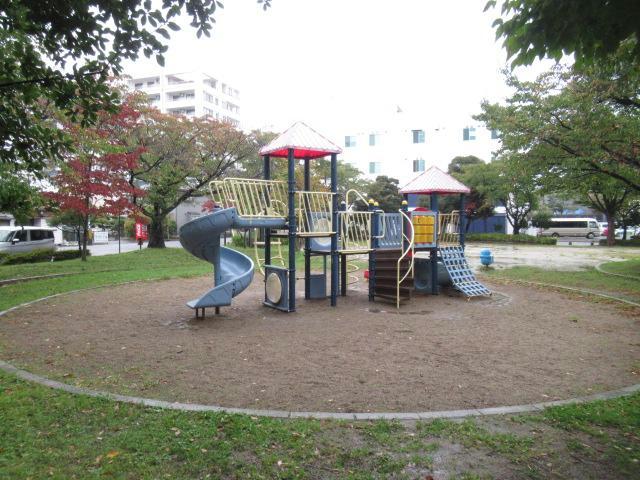 公園　公園（公園）まで30m