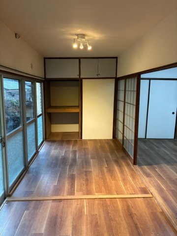 収納　庭の景色を楽しめます