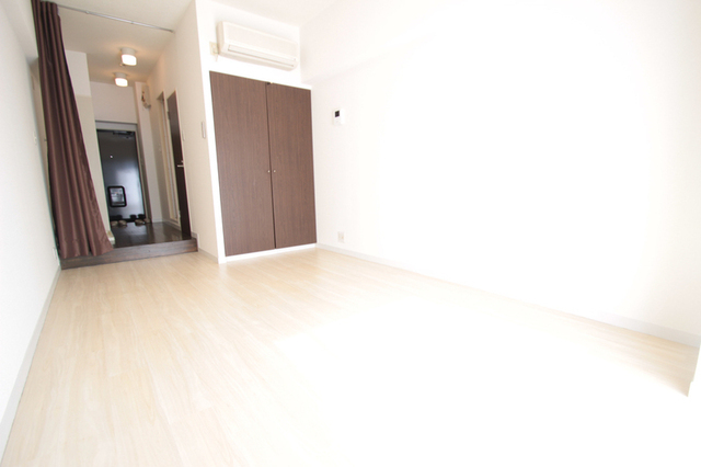 居室・リビング　別室の参考写真です。※現況優先