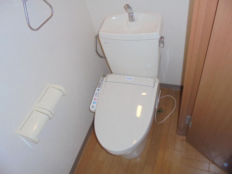 トイレ　図面と現状に相違がある場合には現状を優先