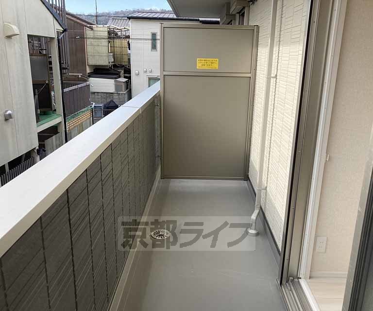 バルコニー　日当たりのよいバルコニーです！