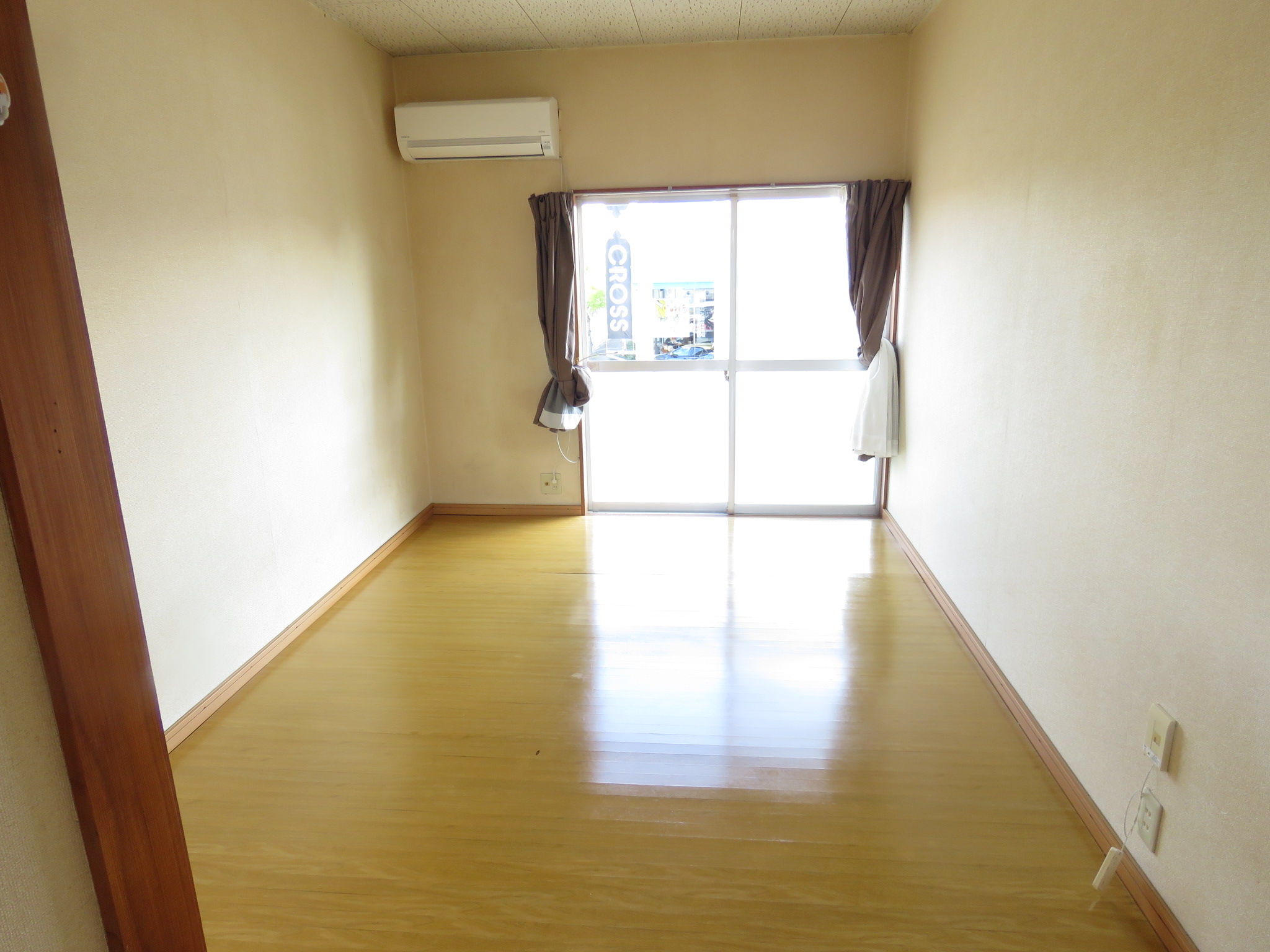 居室・リビング　６帖のリビング