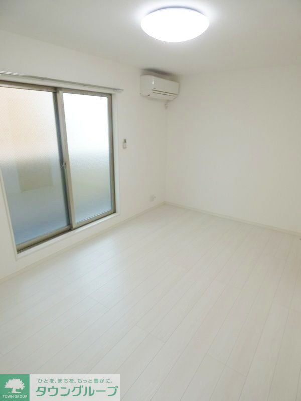 居室・リビング　現地待ち合わせ歓迎♪お問合せはタウンハウジングまで！