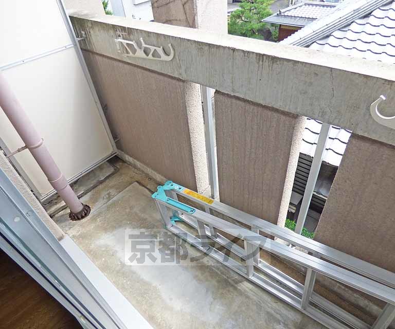 バルコニー　広々としたバルコニーです。