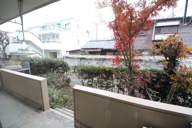 バルコニー　お問い合わせはお早めに