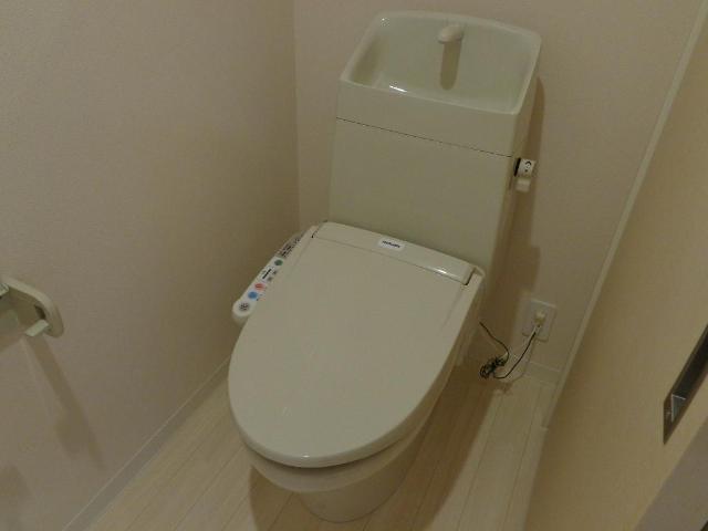トイレ　シャワー付トイレ