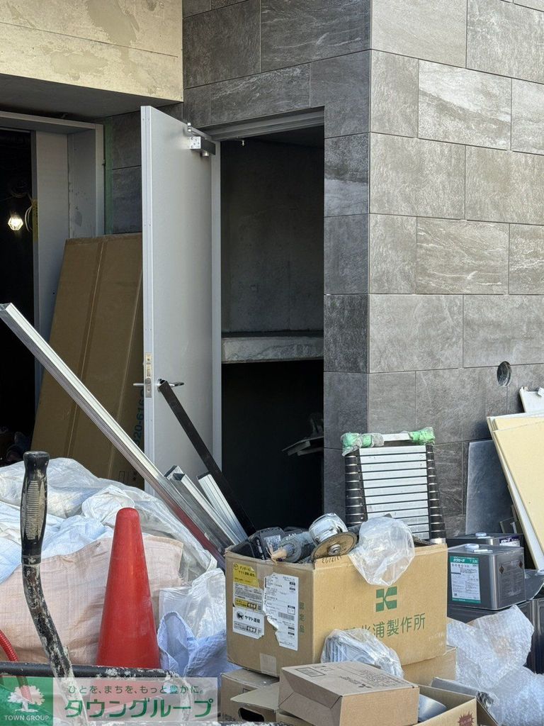 その他　エントランス