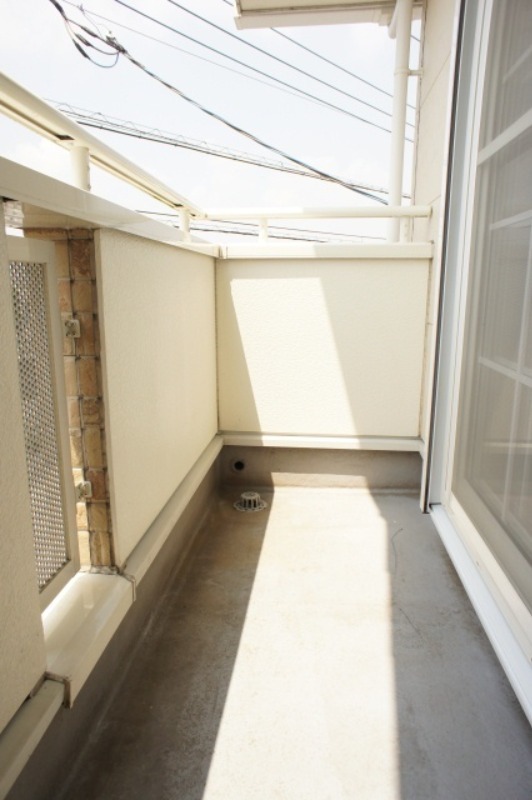 バルコニー　図面と現状に相違がある場合には現状を優先