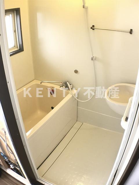 バス・シャワールーム　お風呂です