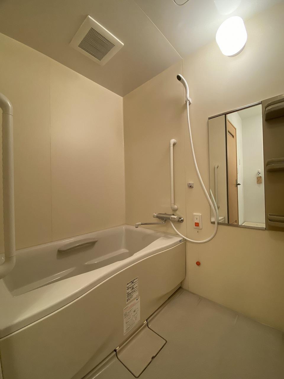 バス・シャワールーム