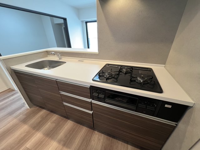 キッチン　調理スペース広くて歓喜ですわ！