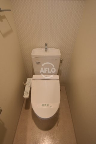 トイレ　エスリード谷町四丁目 トイレ