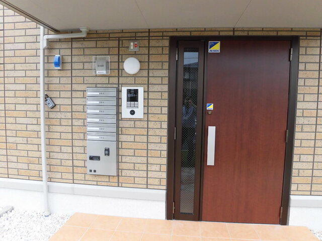 エントランス　エントランス