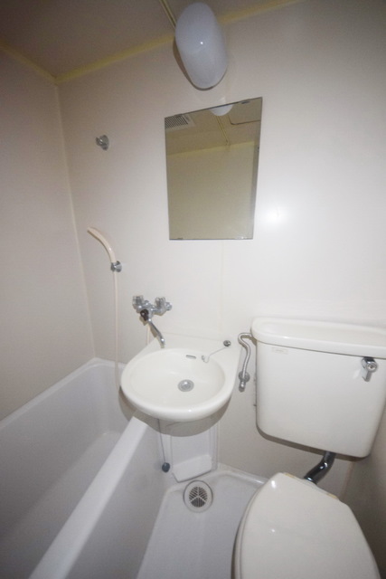 洗面設備　～顔洗ってサッパリ～