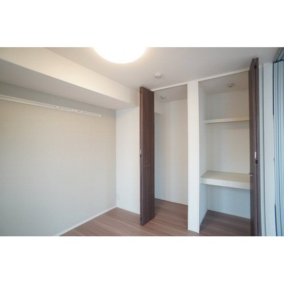 収納　洋室の収納