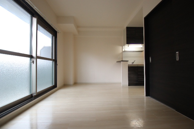 居室・リビング　※別室の参考写真の為、現況優先です。