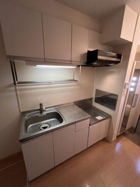 キッチン　ガスコンロは持ち込んでください！