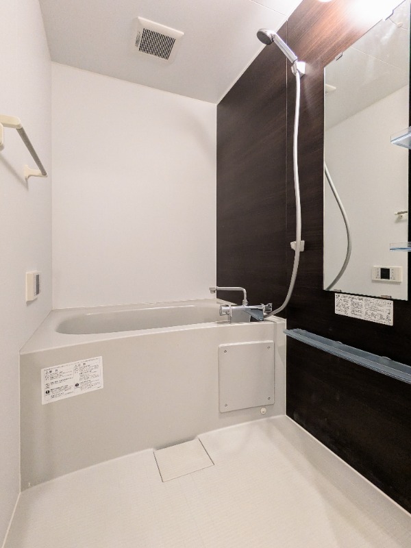 バス・シャワールーム　図面と現状に相違がある場合には現状を優先