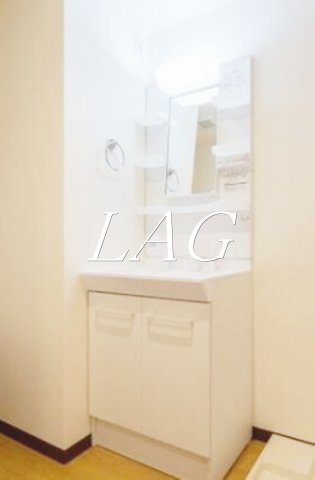 洗面設備　洗面台です。