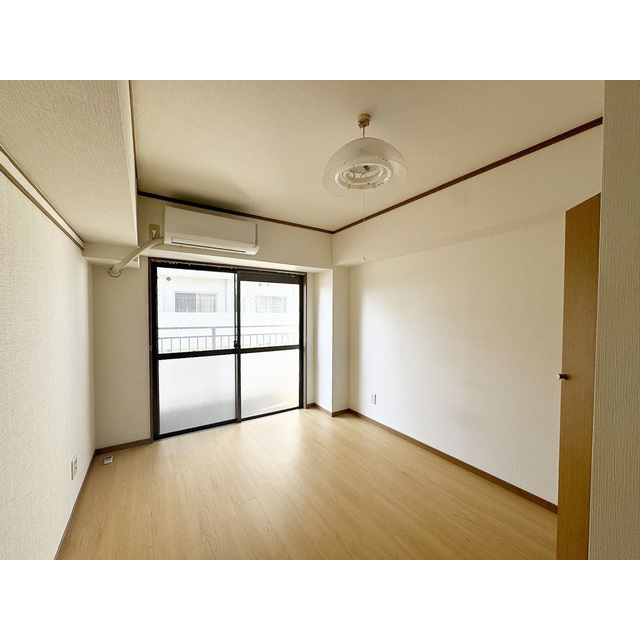 居室・リビング　洋室６帖