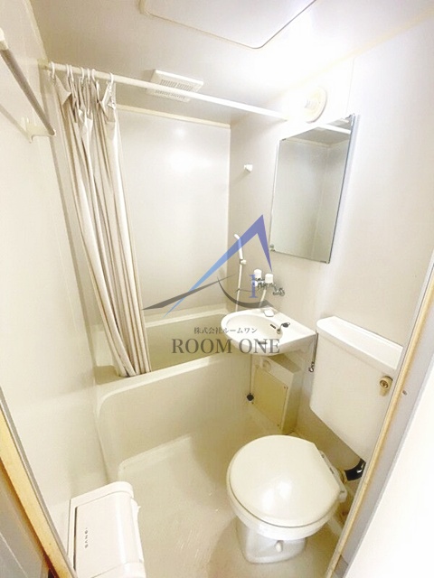 バス・シャワールーム　お風呂です。