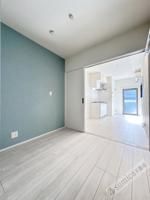 その他部屋・スペース　アクセントクロスがお洒落な洋室♪