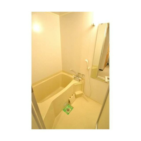 バス・シャワールーム　同物件別部屋参考写真です。