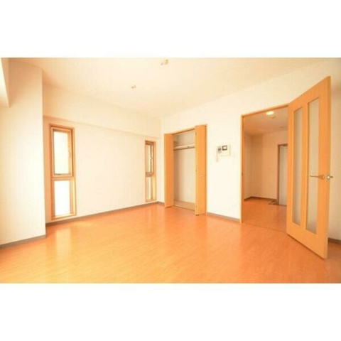 居室・リビング　同物件別部屋参考写真です。