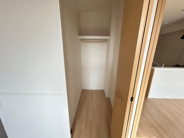 収納　南洋室収納