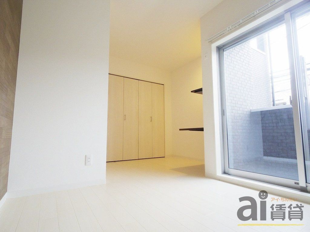 居室・リビング　※別号室写真です。