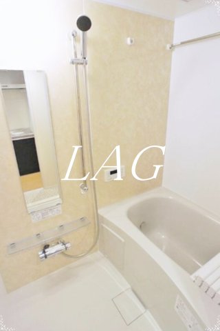 バス・シャワールーム　お風呂です。