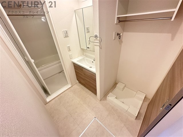 洗面設備　収納スペースが使い勝手の良い洗面台♪