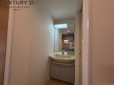 洗面設備　独立洗面化粧台付き☆