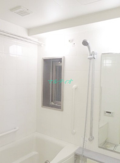 バス・シャワールーム　浴室