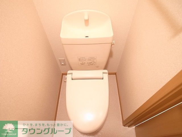 トイレ　※別号室参考写真です