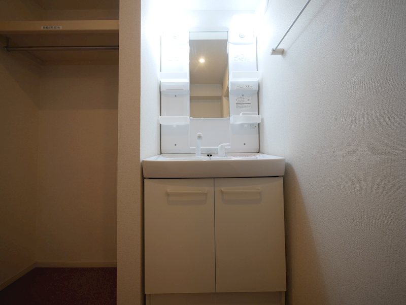 洗面設備　シャンプードレッサー